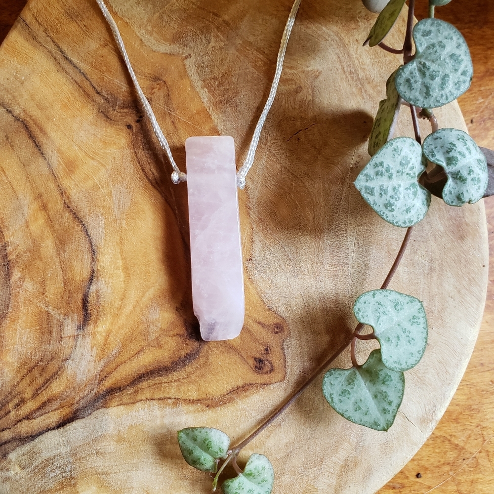 Handmade Unique Pink Quartz Nylon Adjustable Healing Zen Hypoallergenic Necklace